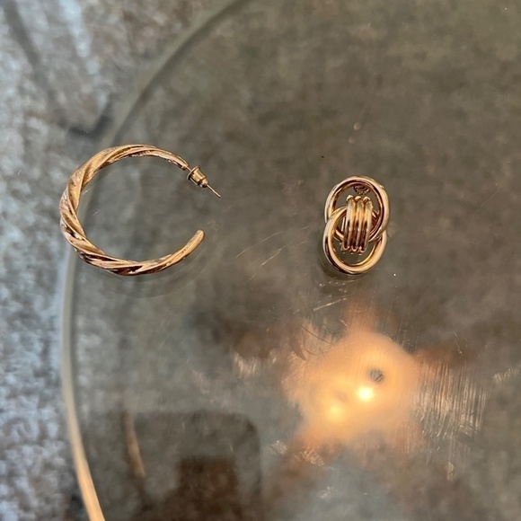 SALE💚 any 3 for $18 💚 Hoop Dangle Earrings Gold Tortoise Acrylic Resin - Picture 1 of 1